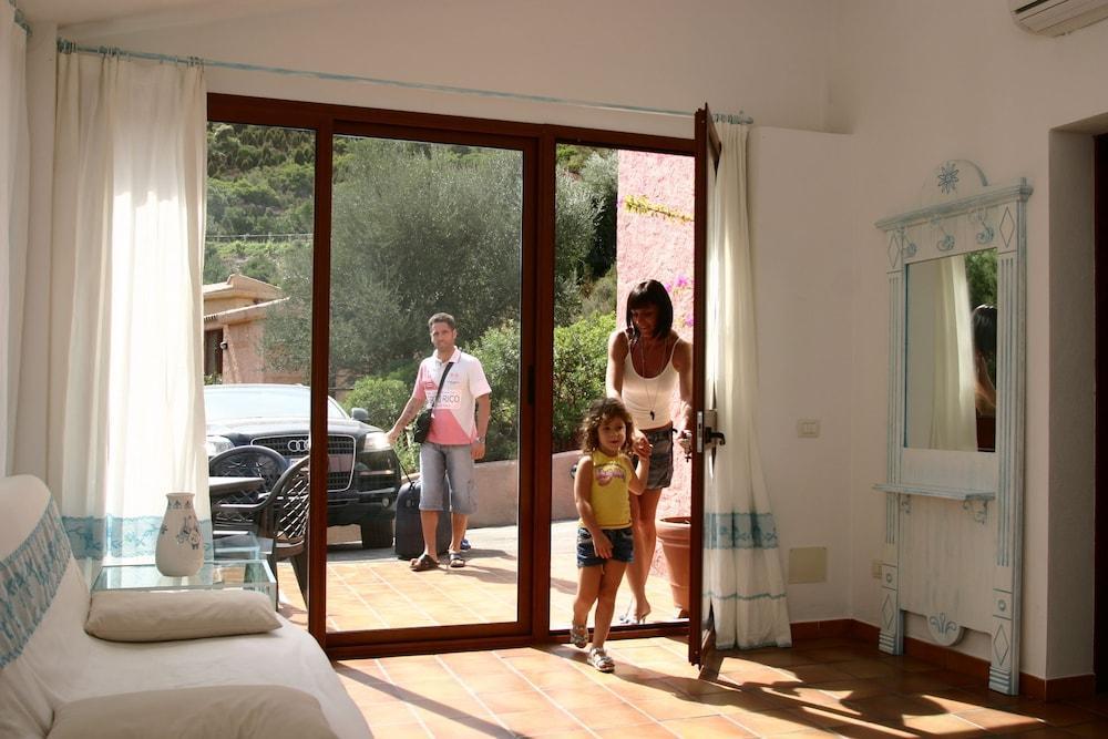 Sosventos Village Hotel Teulada Dış mekan fotoğraf