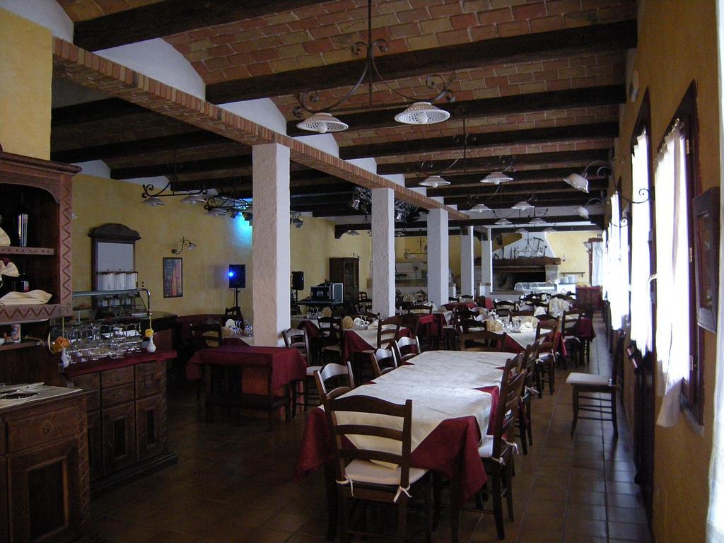 Sosventos Village Hotel Teulada Oda fotoğraf