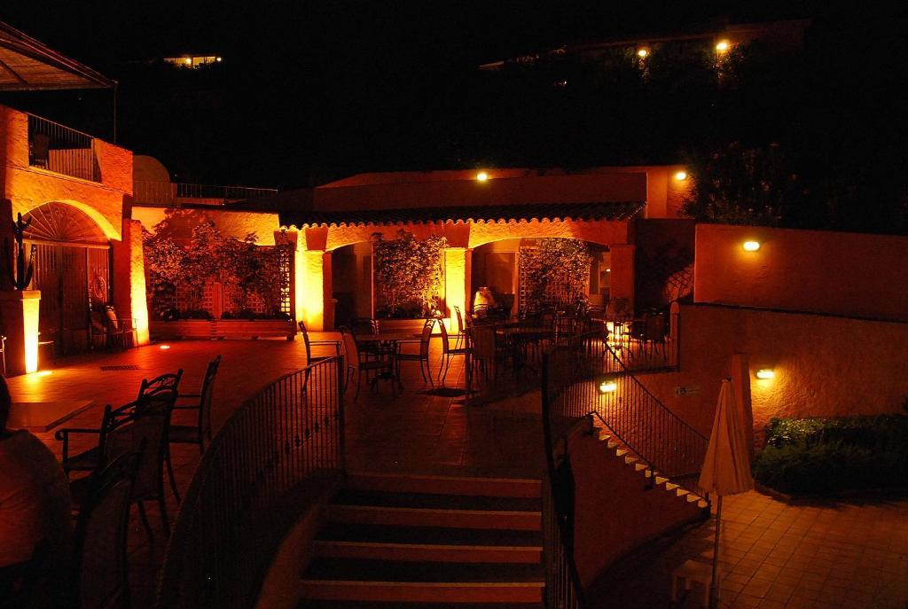Sosventos Village Hotel Teulada Oda fotoğraf